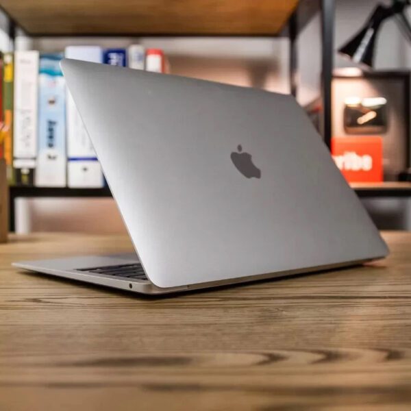 لپ تاپ 13.3 اینچی اپل مدل MacBook Air M series